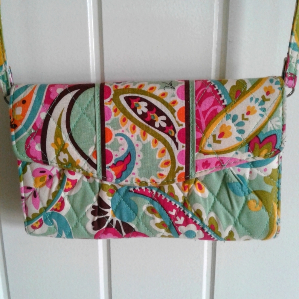 VERA BRADLEY CROSSBODY WALLET